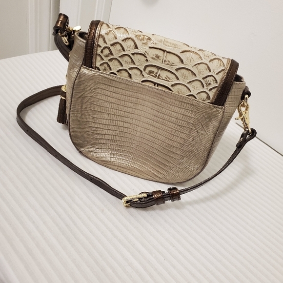 Brahmin Sonny Croc Print Leather Crossbody, Classic w/goldtone hardware - Picture 2 of 15